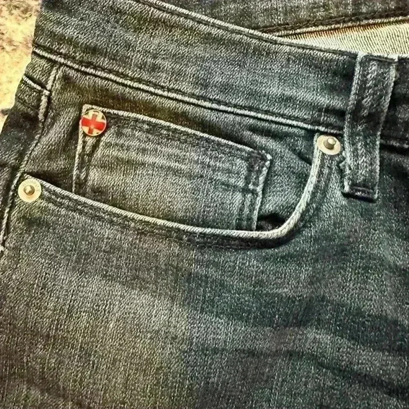 Hudson Mid Rise Jeans Straight  Leg Women’s Stretch DenimTags Reads Size 31 EUC - Picture 2 of 14